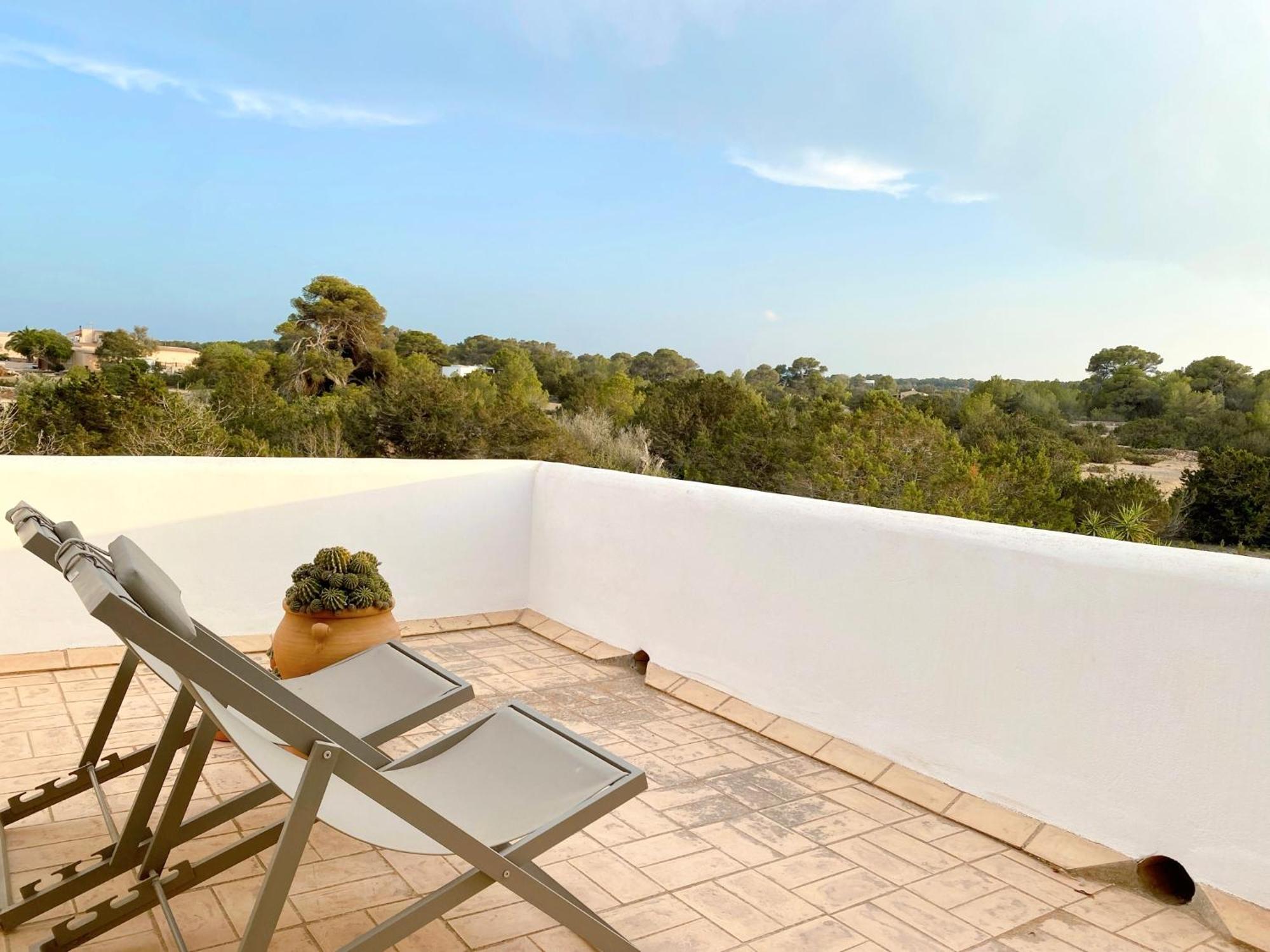 Ses Oliveres Cala Saona Esterno foto
